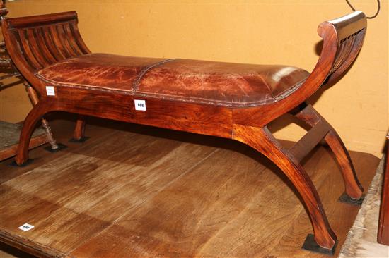 X frame stool(-)